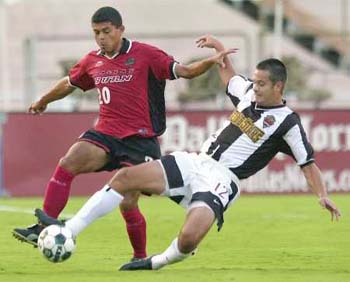 soccer.jpg (5932 bytes)