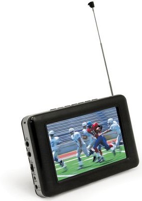 This portable LCD TV is mistakenly described as 'HDTV'.