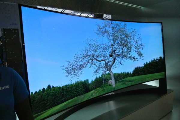 Samsung's curved 105-inch display at CES. (Photo: Ken Werner)