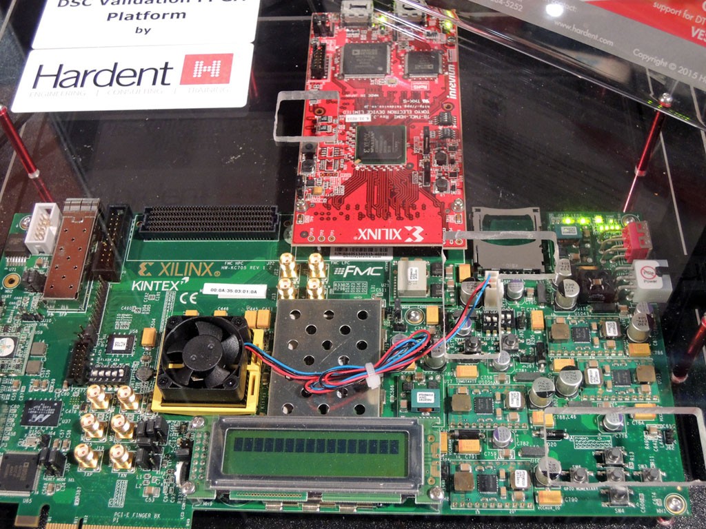 DisplayPort had a good demonstration of Display Stream Compression (DSC). That's the chipset under that enormous fan.