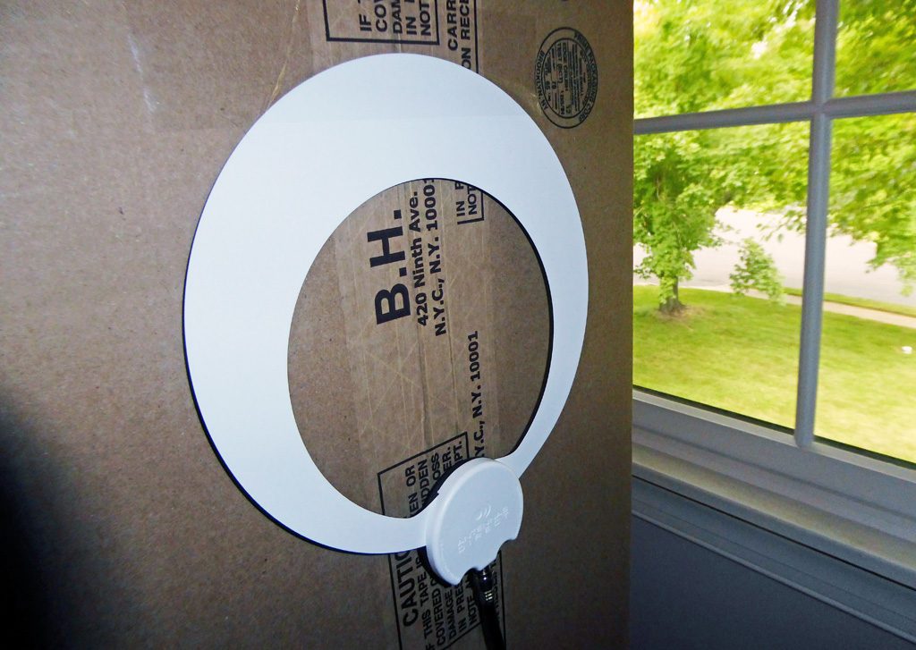 The ClearStream Eclipse under test. Note the high-tech mounting surface...