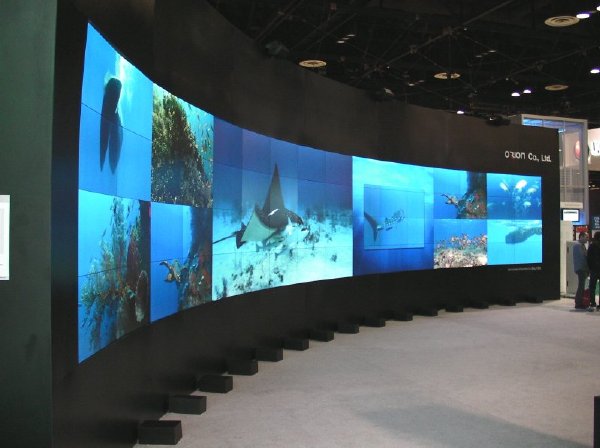 HDTV Expert - InfoComm 2011, From The Rear view Mirror