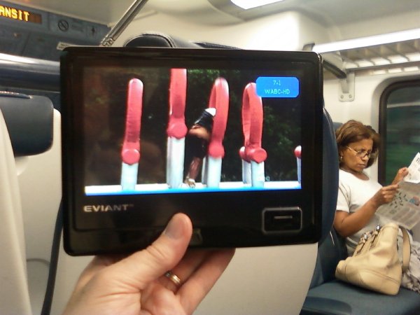 Classic Product Review: Eviant T7 Card Portable Digital TV (2009)